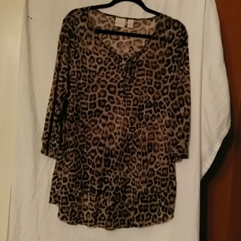 Tunic top gently worn